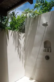 Loku Kedungu - Boutique Resort - Bathroom