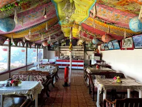 Hotel Victoriya Palace,Mcleod Ganj - Restaurant