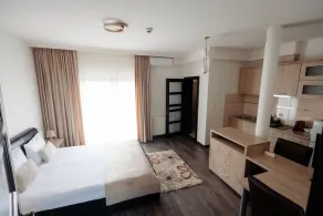 Aparthotel Punct pe i - Rom