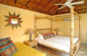 Country Country - Room