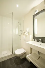 ibis Paris Père Lachaise - Salle de bain
