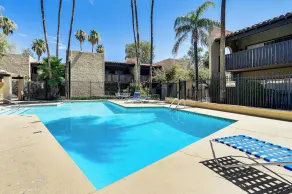 Poolside Days! Condo 3 Mi to University of Arizona - Interiør