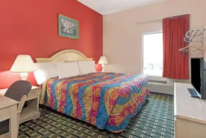Days Inn & Suites by Wyndham Osceola AR - Rum