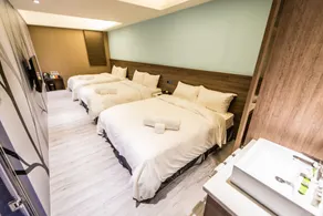 SIX FUKUN HOTEL - Room