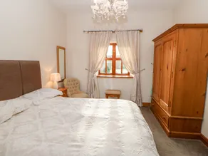 Cottage avec jardin et jacuzzi - Chambre