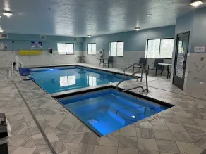 Holiday Inn Express & Suites Alamosa by IHG - Pool