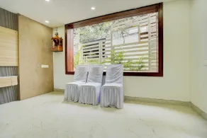 Super Townhouse Oak Banaras Central Railway Junction Formerly Sri Hari Inn - Spa