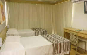 Hotel Dan Inn Express Porto Alegre - Próximo ao Complexo Santa Casa e Araújo Viana - Rom