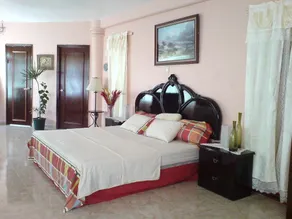 Mansion Giahn Bed & Breakfast - Room