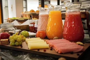 KW HOTEL - Restaurant