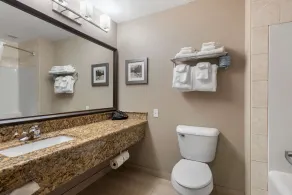 Best Western Plus Fernie Mountain Lodge - Salle de bain