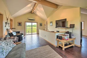 Duluth Studio w/ Sauna on Working Horse Farm! - Interiör