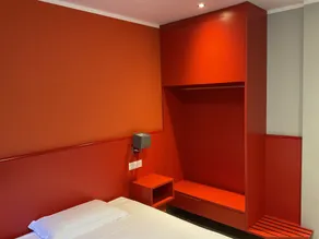 Hotel Liberty Self Check-In - Zimmer