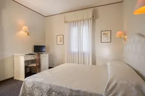 Hotel La Meridiana - Room