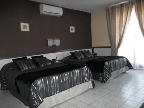 Hotel Médicis - Room