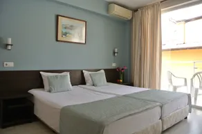 Valeo Hotel - Room