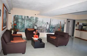 Hotel Principe - Coin salon dans le hall