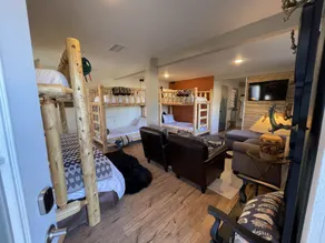 Yosemite Basecamp - Chambre