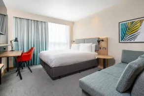 Holiday Inn London - Heathrow M4,Jct.4 by IHG - Zimmer