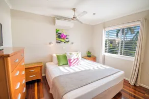 Airlie Apartments - Zimmer