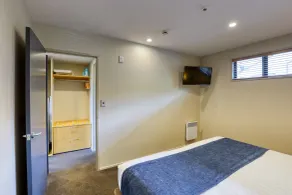 Garden Court Suites & Apartments - Chambre