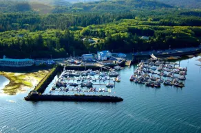 Quarterdeck Inn Port Hardy - Restaurant
