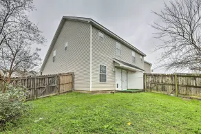 Tidy Tallahassee Townhome ~ 7 Mi to Downtown! - Interiør