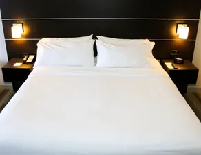 Holiday Inn Express & Suites Kingston-Ulster by IHG - Room