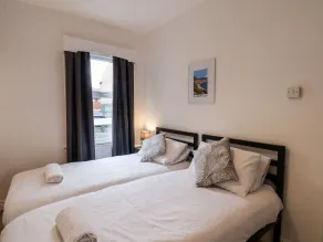 89 Caledonia Street - Habitación
