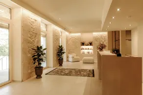Soko Hotels Pont du Gard  - Reception
