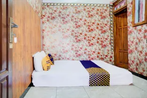 Hotel O Karman's Sari Homestay Syariah - Værelse