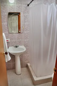 Hotel Bahia Blanca - Bathroom