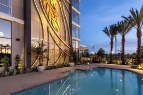 Le Meridien Pasadena Arcadia - Piscine