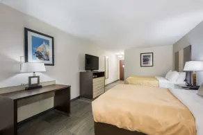 Quality Inn & Suites Huntsville Research Park Area - Chambre