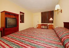Rodeway Inn Prattville I-65 - Room