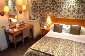 Manor Hotel - Room