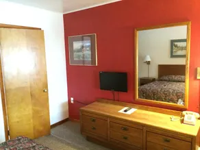 The Alpine Lodge - Room