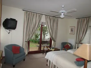 Melkhoutkloof Guest House - Zimmer