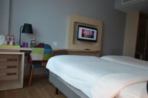Ibis Styles Jakarta Airport - Room