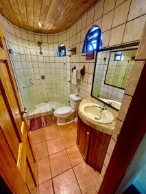 Pacifica Surf Studios - Bathroom