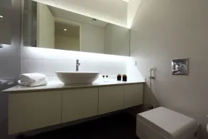 Three O Nine Hotel - Bathroom