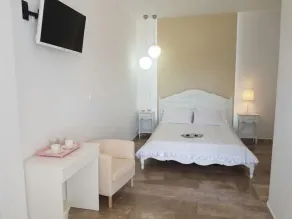 Eleana Studios - Zimmer
