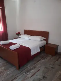 Holiday Guesthouse - Room