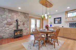 Lakeside Retreat in Hayward: Pet Friendly! - Innenbereich