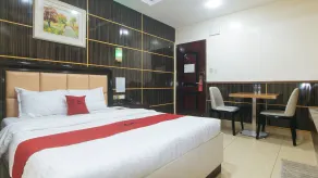 RedDoorz at Winter Hotel Araneta - Chambre