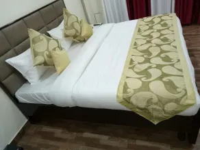 SRM House - Room