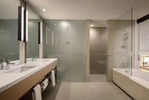 Shilla Stay Busan Gimhae Airport - Noksan - Bathroom