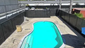 Bridgeview Hotel - Pool