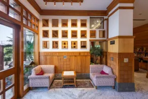 Hotel Saffron Leaf - Hall