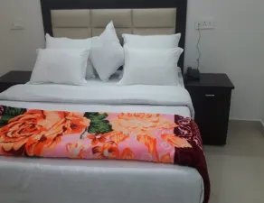 Hotel Nirvanam - Chambre